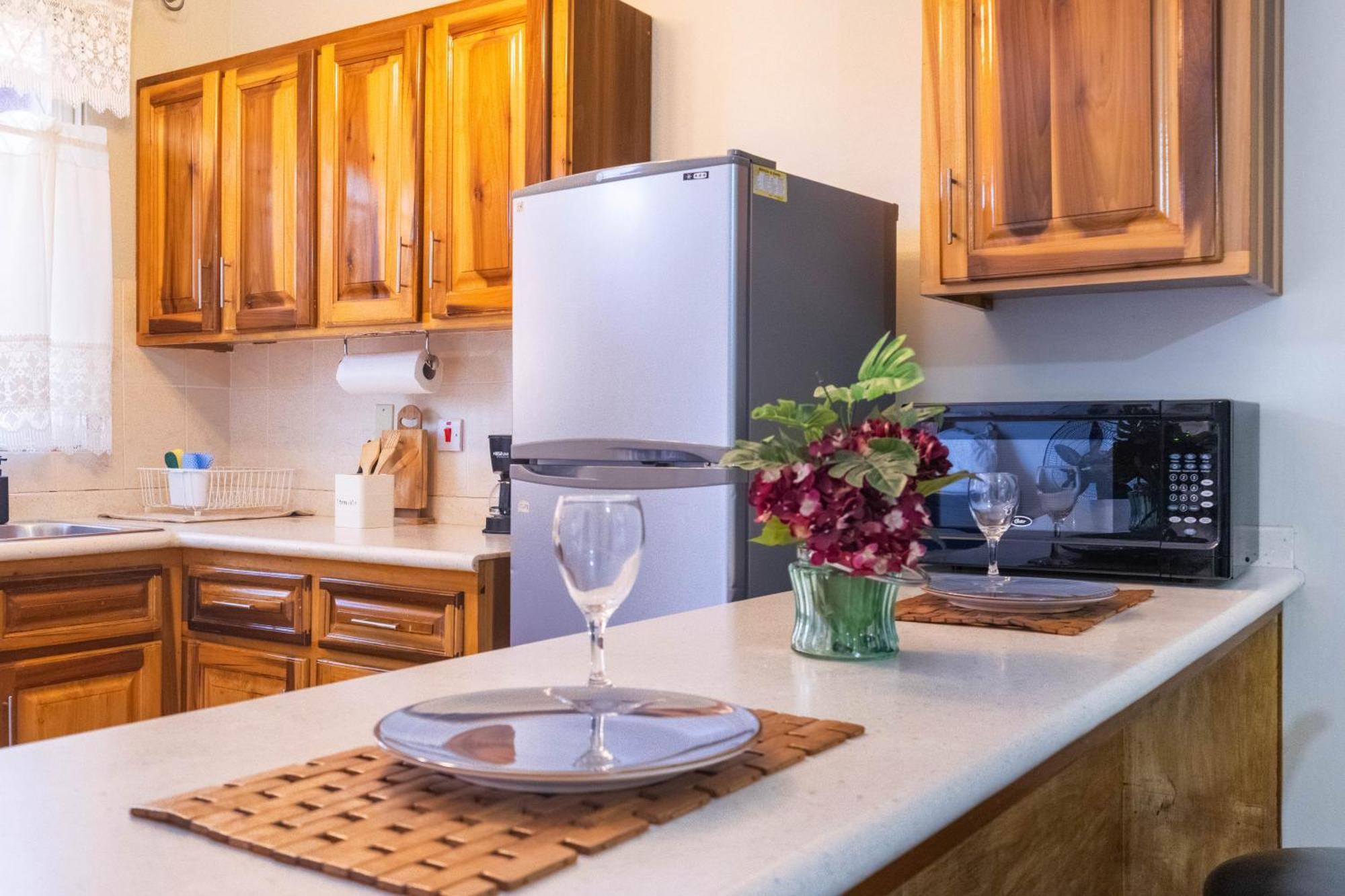 Musgrave Annex- Comfy 1 Bedroom Apartment On The Ground Floor Kingston Eksteriør bilde